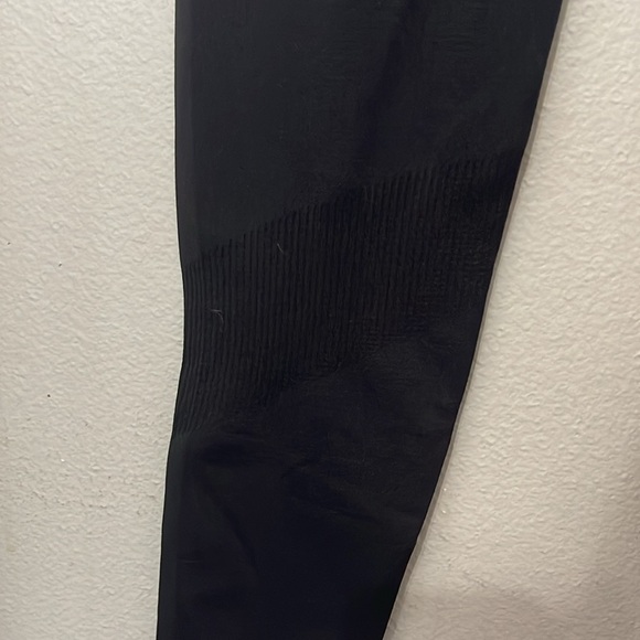 PINK ACTIVE BLACK SEAMLESS FULL LEGGH LEGGINGS - Picture 7 of 11